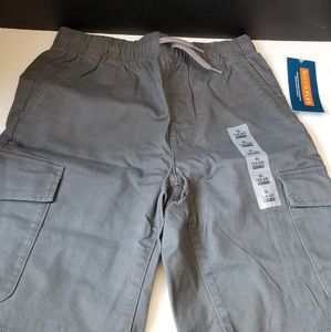 Boys cargo shorts nwt size 14-16 brand new